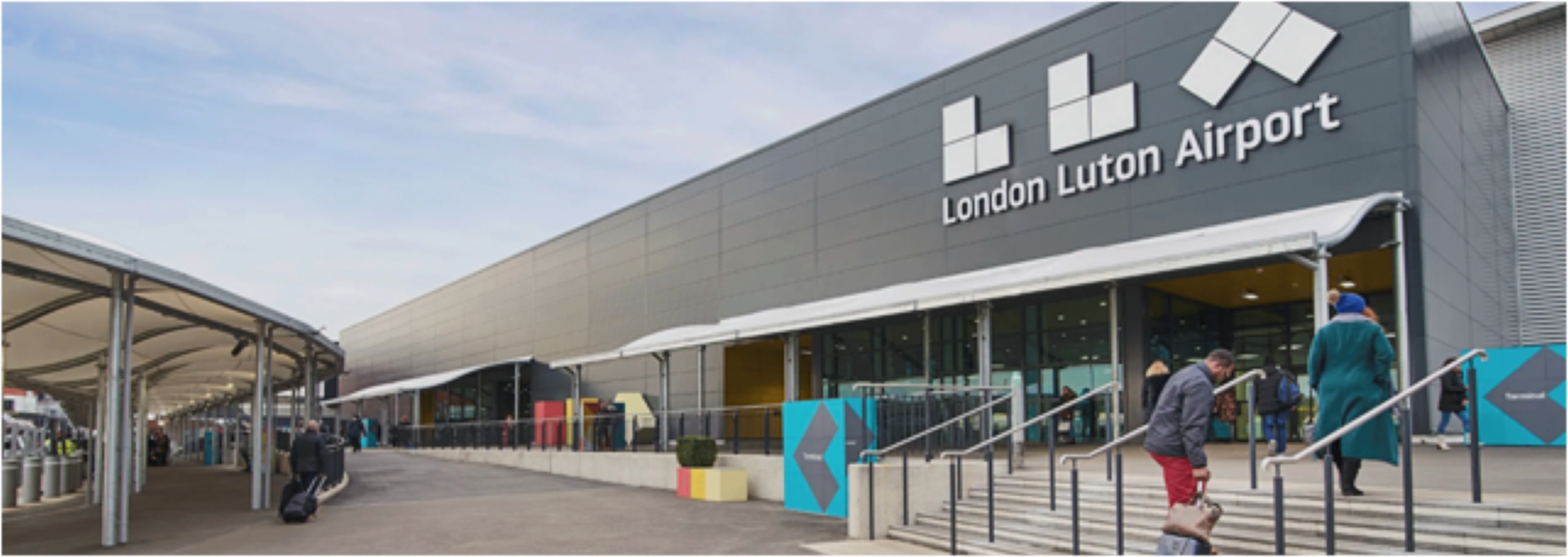 Luton Airport Airport Transfer Hero Image