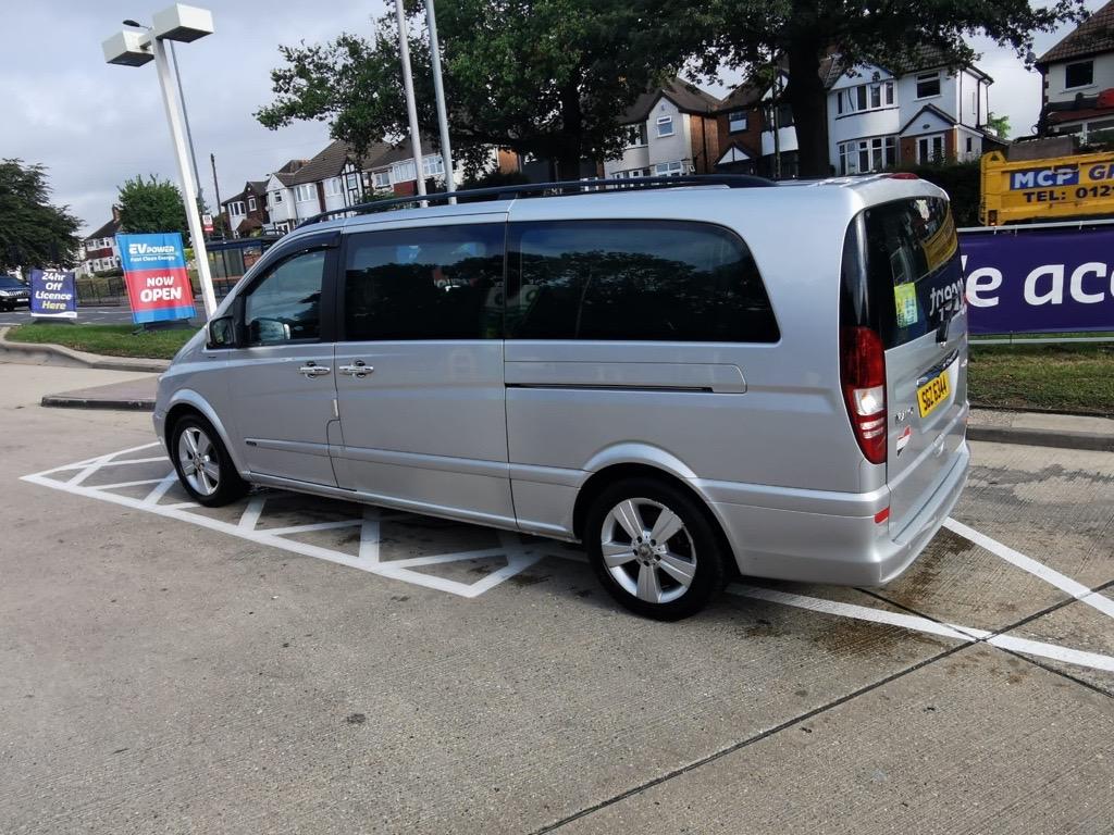 Executive MPV