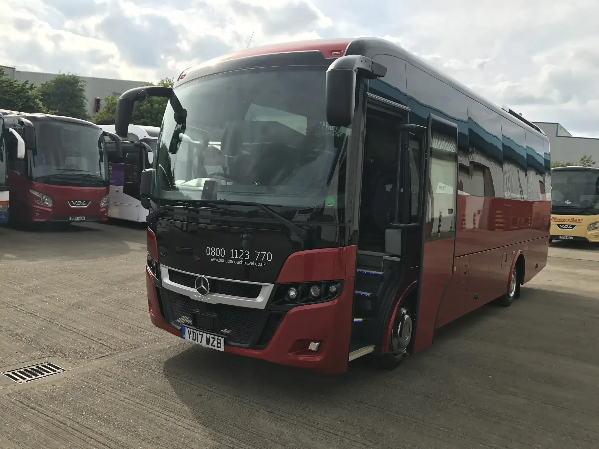 Executive midi coach