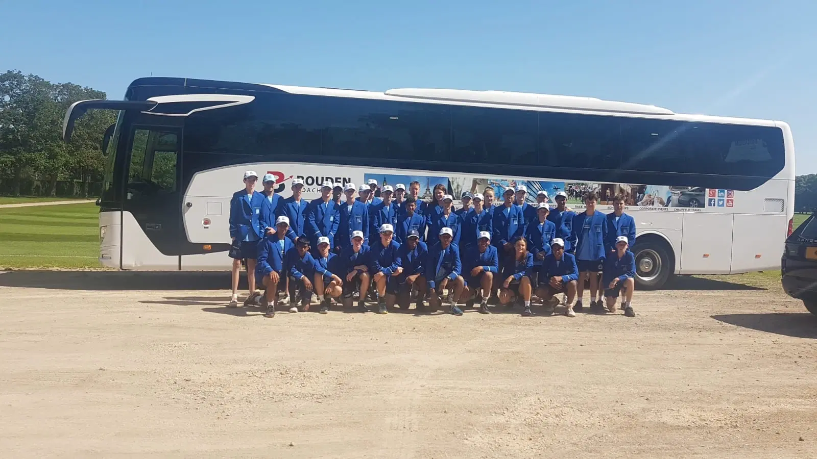 Top 7 Tips for Stress-Free School Trip Transport