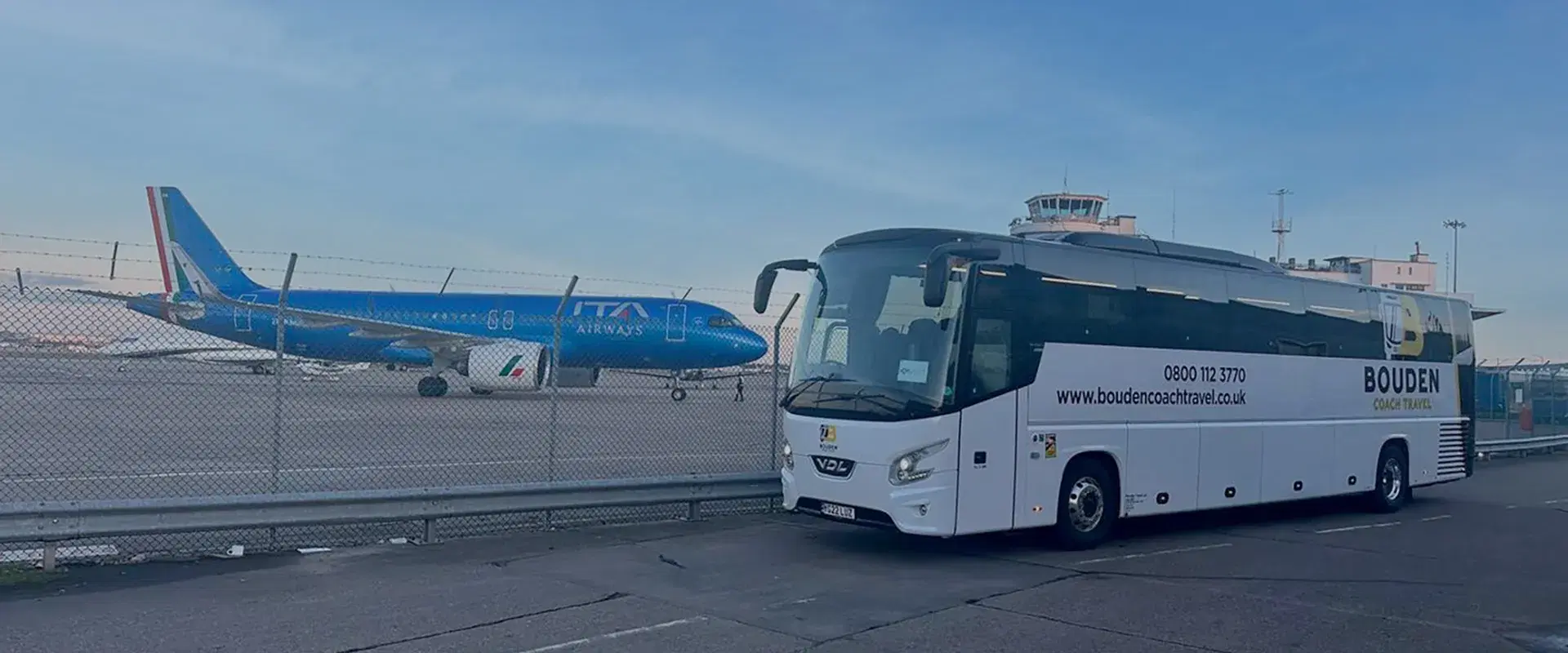 Full-size coach suitable for a group trip from Birmingham to Alton Towers